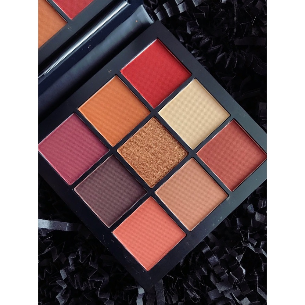 Huda Beauty - Warm Brown Obsessions